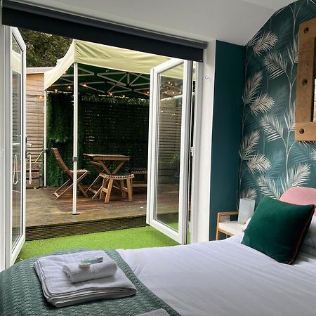Stylish & Cosy Margate Escape With Hot Tub And Log Burner Dogs Welcome Esterno foto