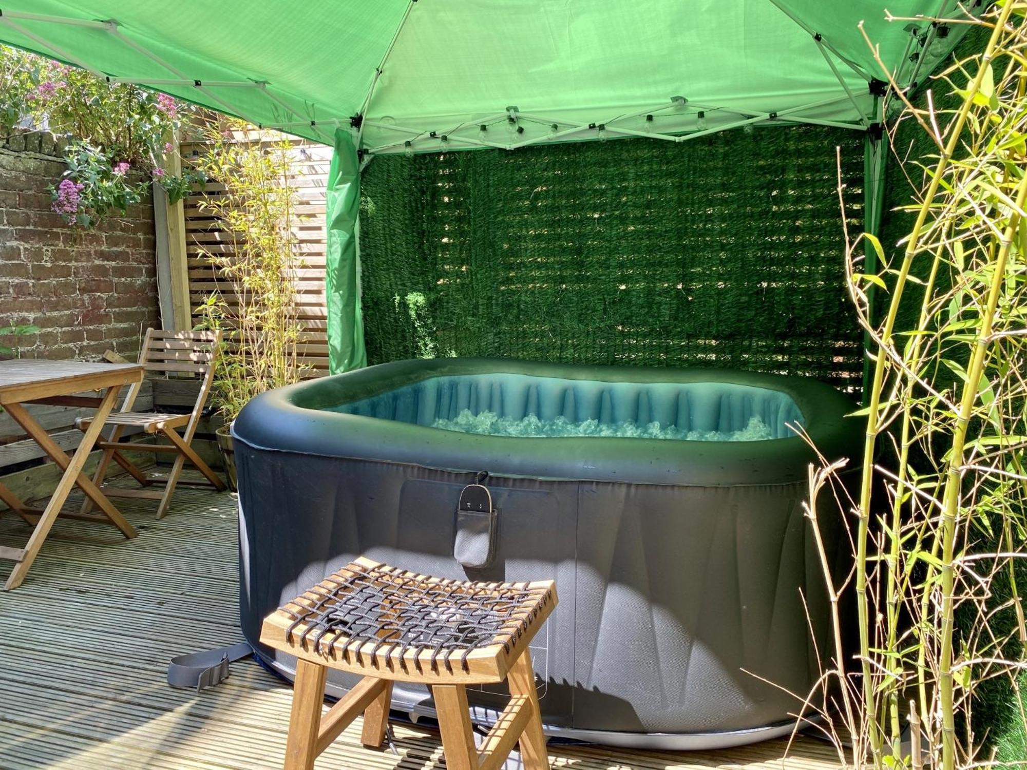 Stylish & Cosy Margate Escape With Hot Tub And Log Burner Dogs Welcome Esterno foto