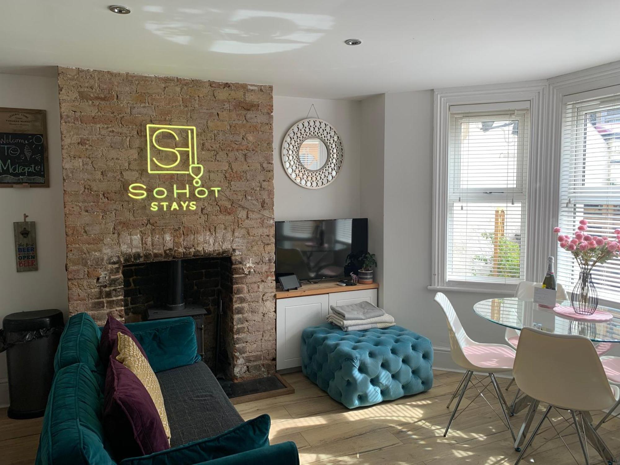 Stylish & Cosy Margate Escape With Hot Tub And Log Burner Dogs Welcome Esterno foto