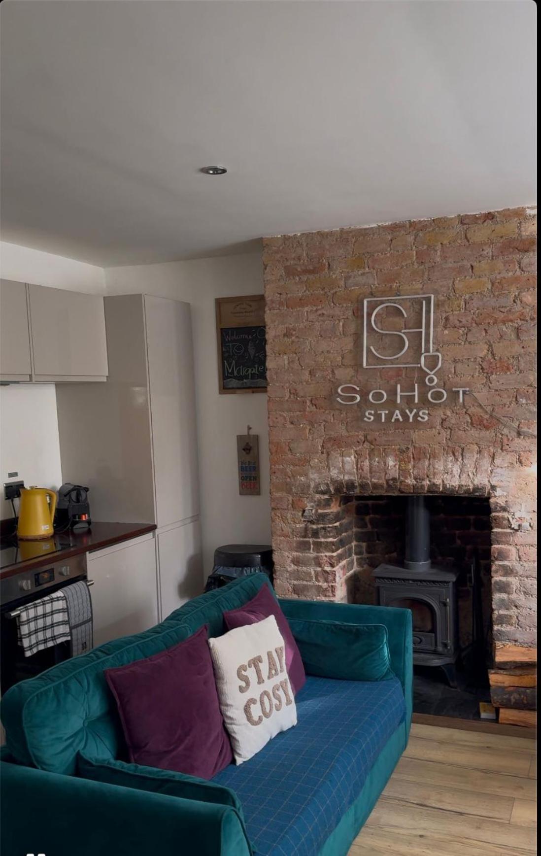 Stylish & Cosy Margate Escape With Hot Tub And Log Burner Dogs Welcome Esterno foto